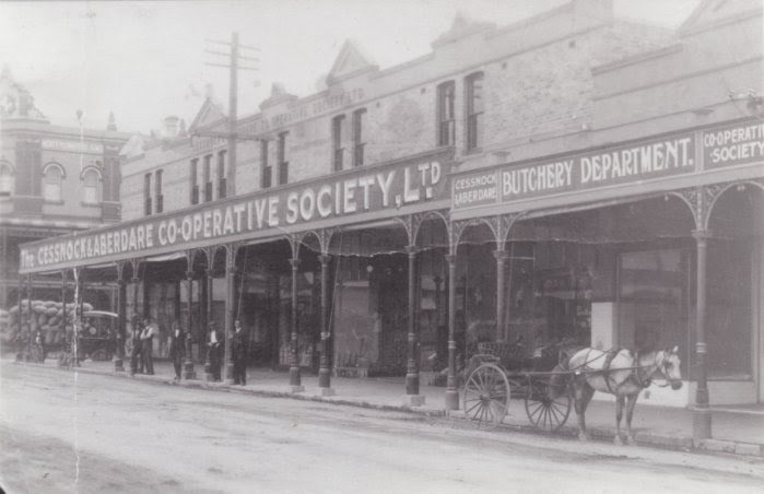 Cessnock Co-operative Society Vincent Street.jpg