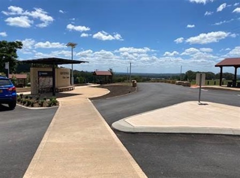 Completed Information bay and parking facilities at Pokolbin Park