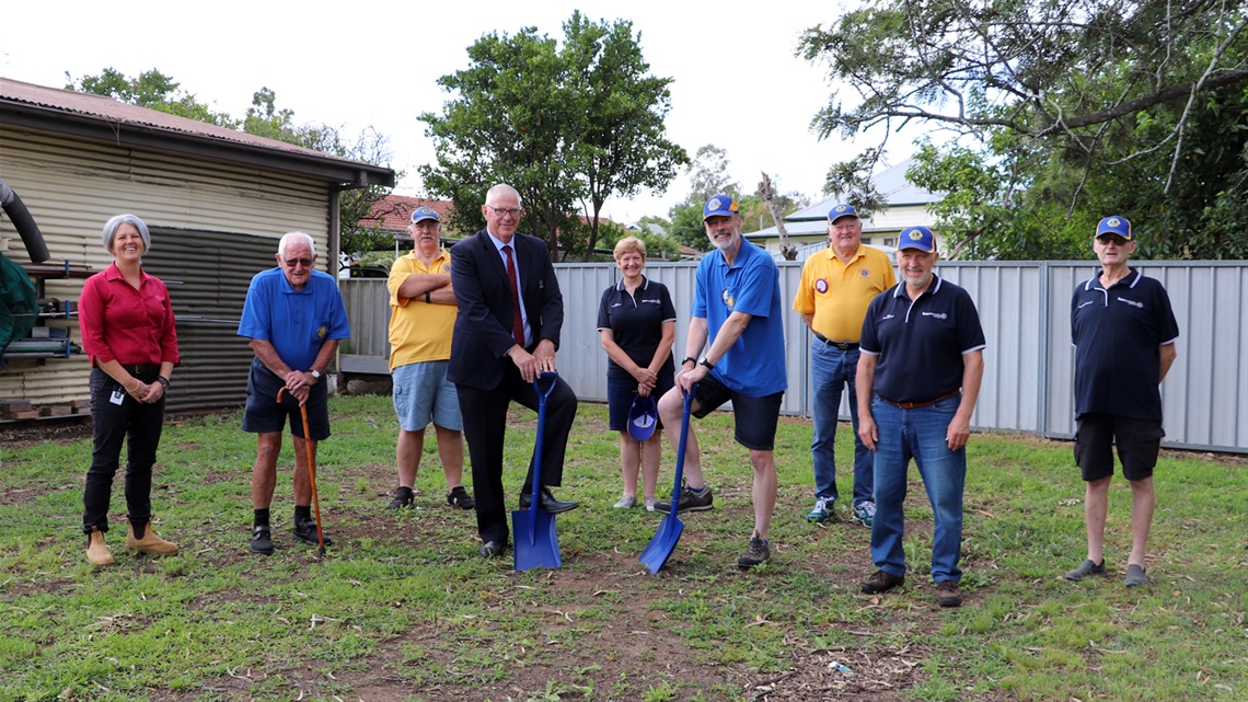 Cessnock City Mayor Bob Pynsent and Council Open Space and Community Facilities Manager Nicole Benson with Lions Club of Branxton Secretary Alan Beckley and Lions Club of Branxton members