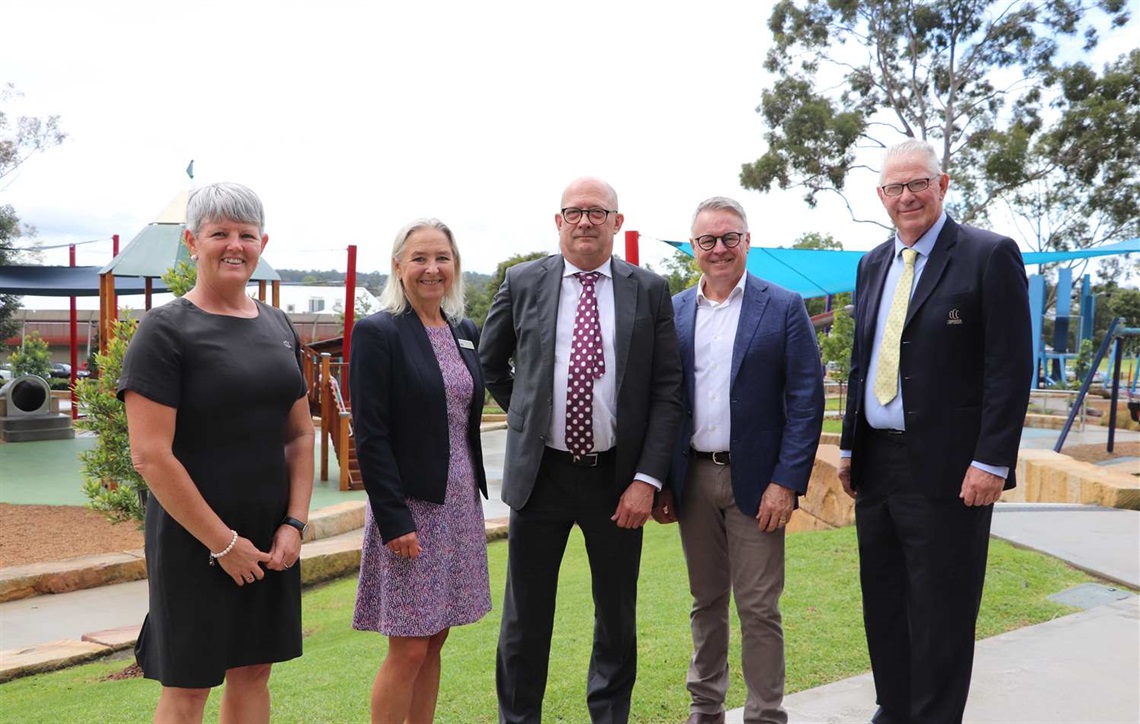 Photo of Council’s Open Space and Community Facilities Manager Nicole Benson, General Manager Lotta Jackson, NSW Government’s, the Hon Trevor Khan MLC, Cessnock City Mayor, Councillor Bob Pynsent and the Federal Member for the Hunter, the Hon Joel Fitzgibbon MP at the official opening of the park.